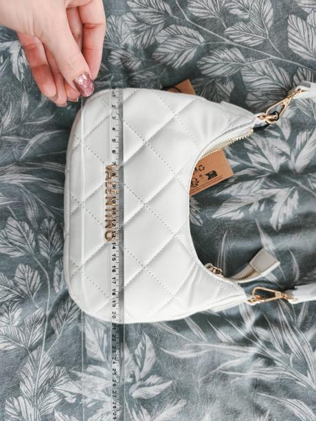 Valentino kabelka, valentino