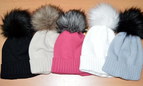 Čiapočka s brmbolcom, 50 - 158