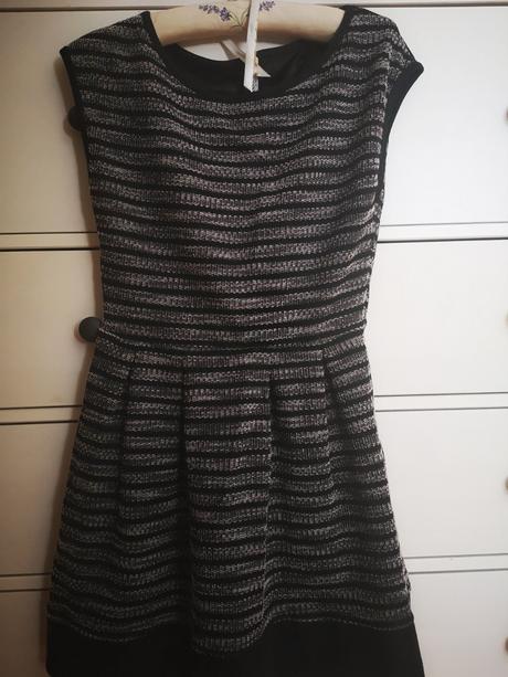 Šaty stradivarius, stradivarius,l