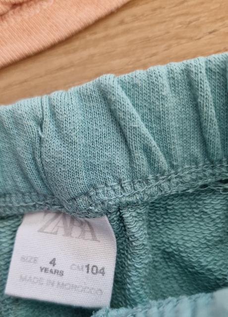 2x šortky zara, 104, zara,104