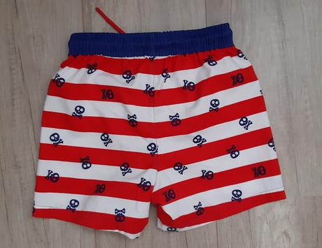 Bermudy, reserved,122