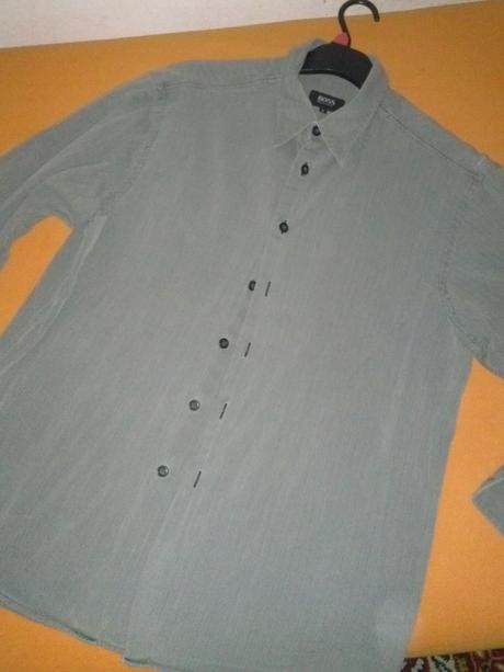 Hugo boss  l top stav, l