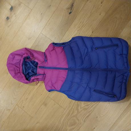 Predám dievč. zimnú vestu veľ.m, m