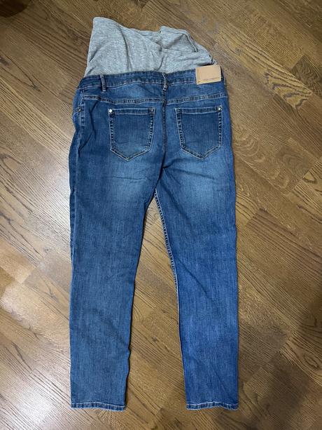 Tehotenske rifle esmara, v. 42, esmara,42