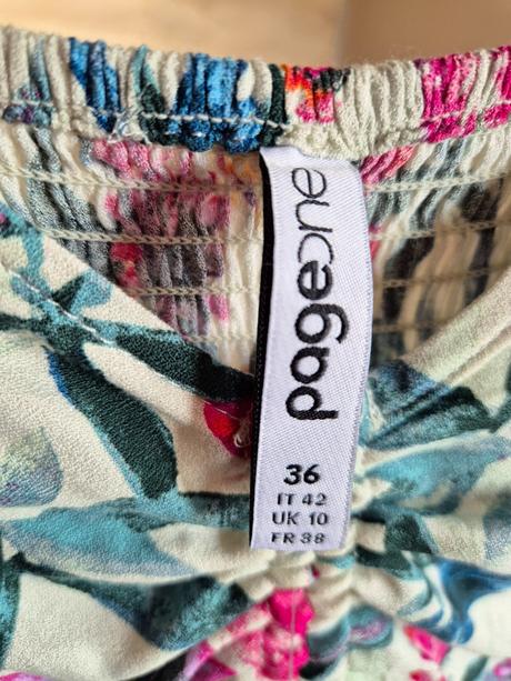 Krásna viskozová blúzka, 36