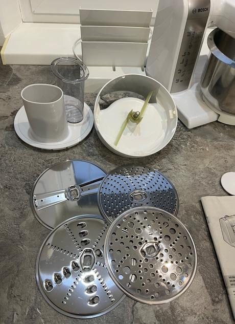 Bosch mum 4880/08 kuchynský robot 600w, bosch