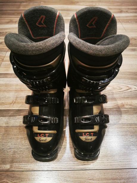 Lyžiarky, v. 40, 40