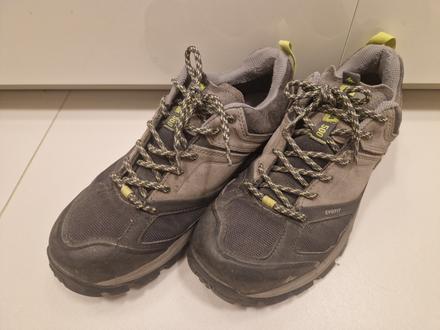 Turisticke topanky, quechua,40