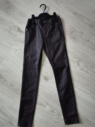 Nohavice 146, reserved,146