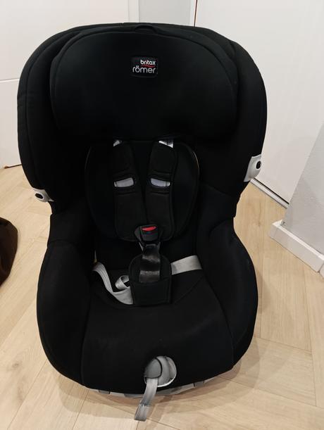 Autosedačka britax römer, britax