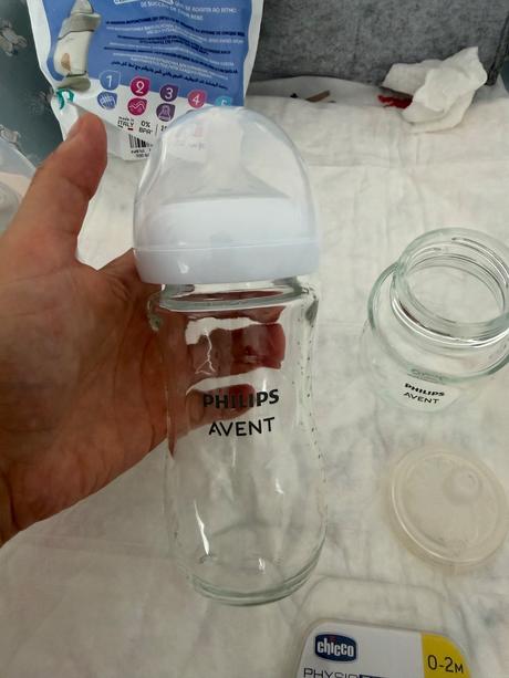Flase a cumliky nové, avent