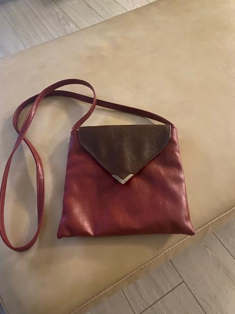 Kožená kabelka, 