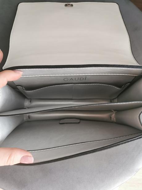 Vybijana kabelka gaudi, gaudi