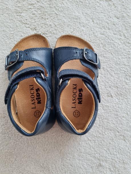 Sandalky, lasocki,22