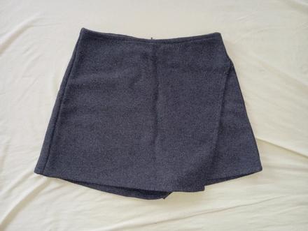 Zateplená kratasova sukňa, sinsay,s