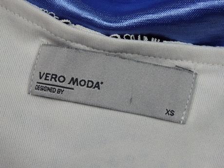 Kvalitné čipkované šaty, vero moda,xs