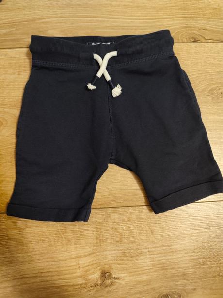 2x šortky, next,98