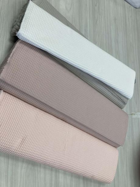 Vaflová bavlna - uteráky-140 x 70 cm, nové, 