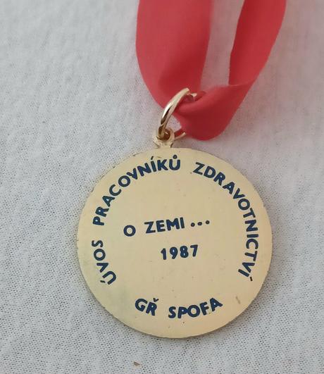 Medaila z roku 1987,