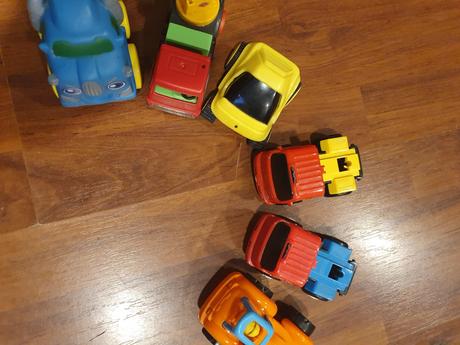 Autíčka na dohranie, cena spolu, 