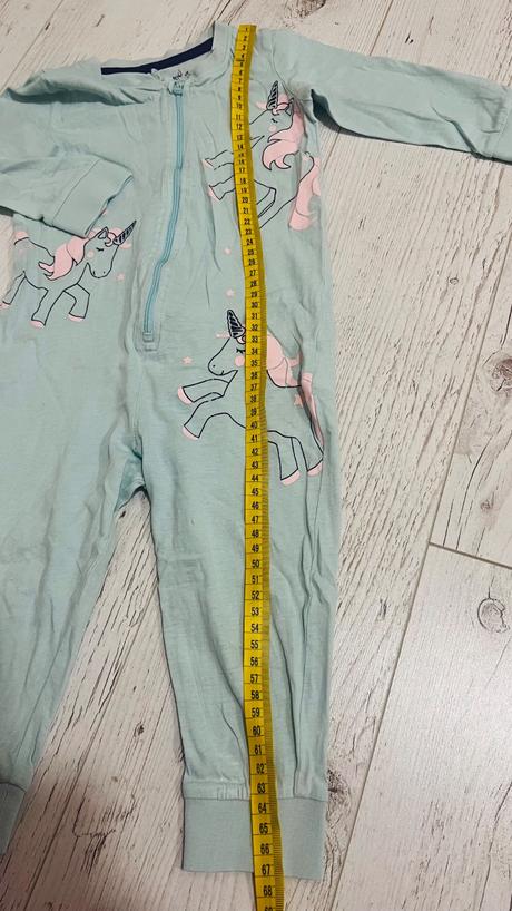 Pyžamo overal 86, lupilu,86