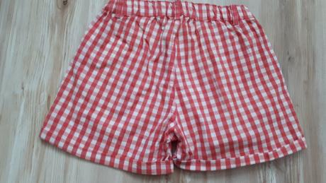 Ružovo-biele štvorčekované kraťasy, benetton,98