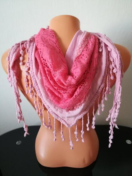 Šál lososovej farby, 