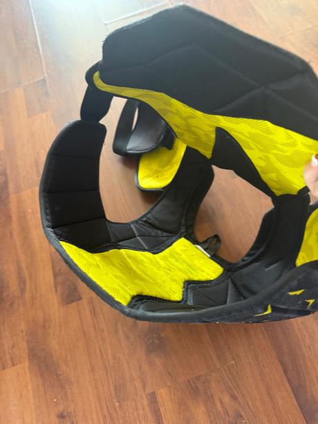 Hokejová vesta bauer supreme 3s, bauer,m