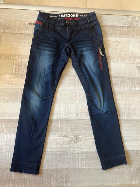 Minimálne nosene strecove rifle timezone, w32/l32, m