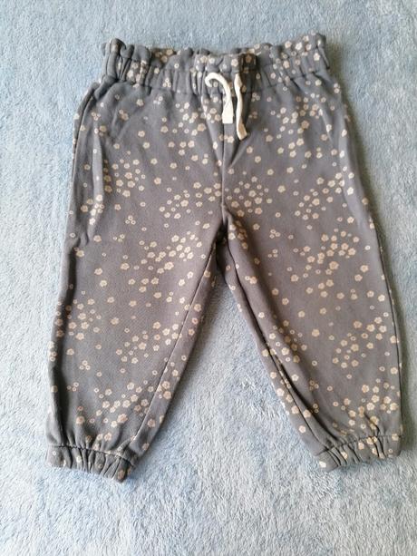 Modré kvietkovane teplaciky, h&m,80