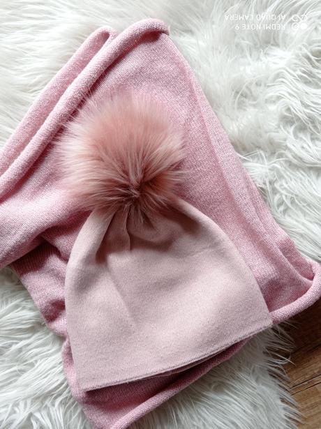 Kvalitný set pudrovoruzovej farby uni, bobo