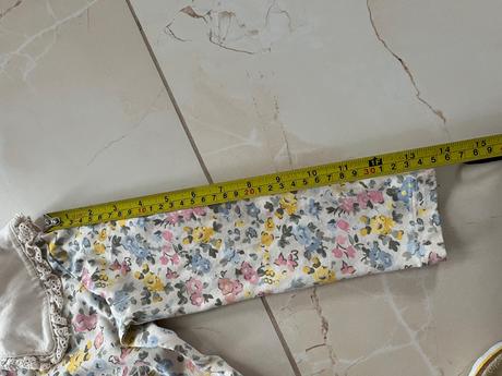 Lindex tričko kvietky, lindex,110