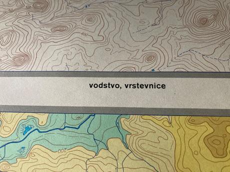 Znázornenie terénu a polohopisu na mape (1983),