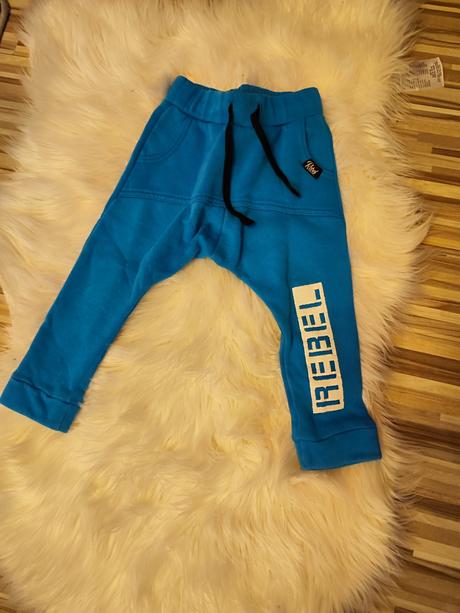 Predám rebel teplaky, rebel,92