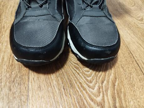 Nepremokavé snehule, 37