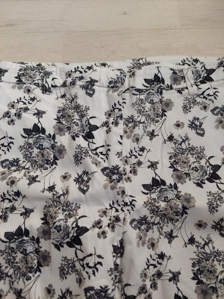 Kvetinové nohavice č.40, 40