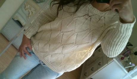 Béžový svetrik h&m, s