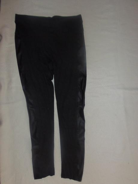 Legíny s koženkou na boku, 40