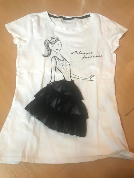 Tričko so sukničkou, takko,146