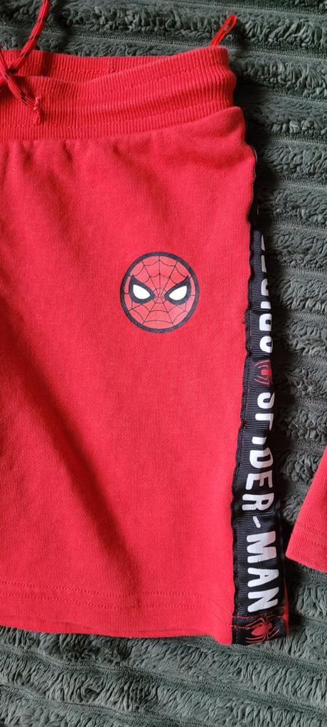 Kraťase červené spiderman dvojičky, c&a,122