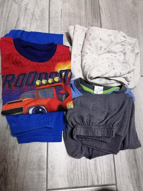 Pyžamka - 110/116, 116