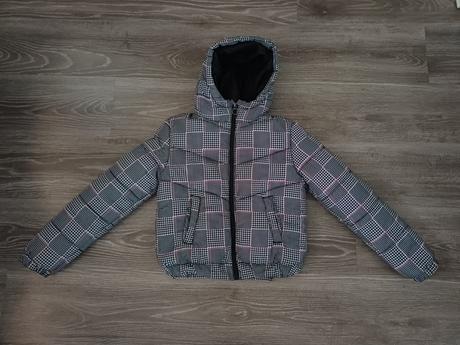 Prechodná bunda, 146