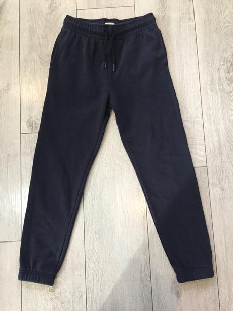 Chlapčenske teplaky 9-10 rokov, f&f,140