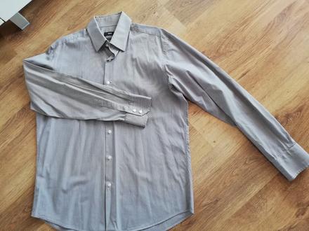 Málo nosená košeľa 42, hugo boss,m