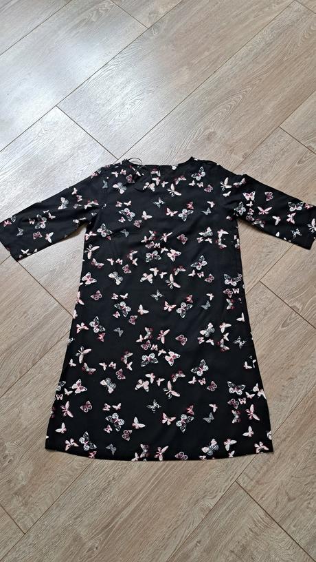 Šaty s motýlikmi, bonprix,34