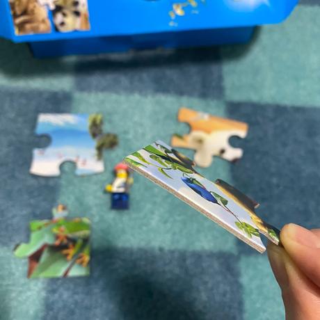 4v1 puzzle v kufríku,