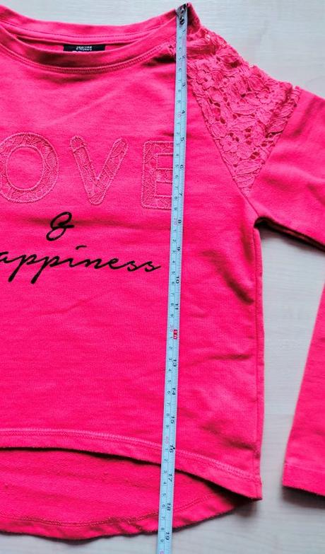 Mikinka s čipkou, 134