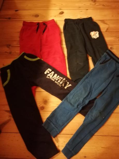 Balík oblečenia, 104–116