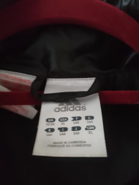 Bunda, adidas,32