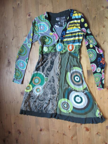 Šatičky, desigual,s